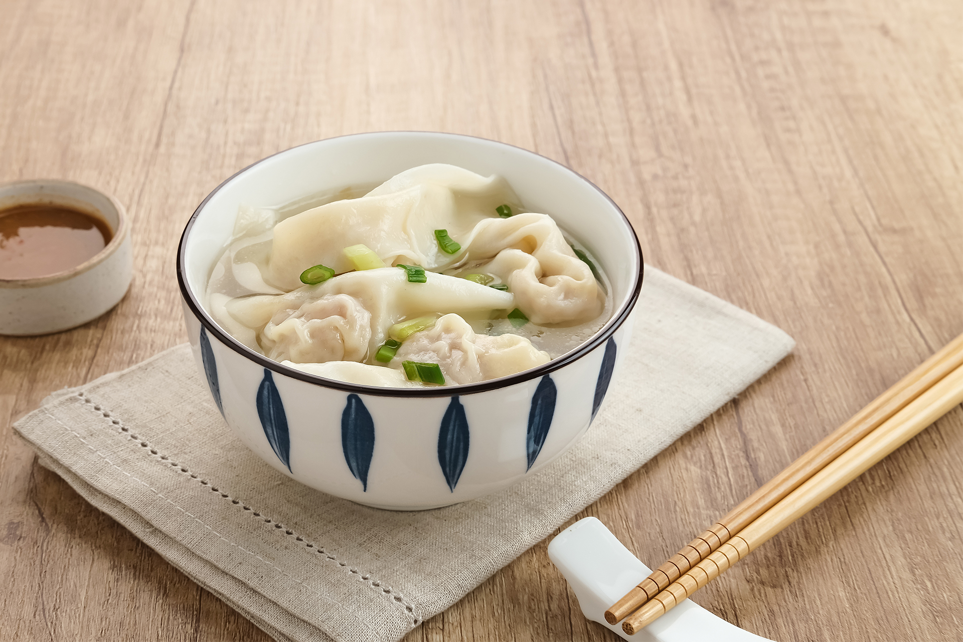 Supă wonton