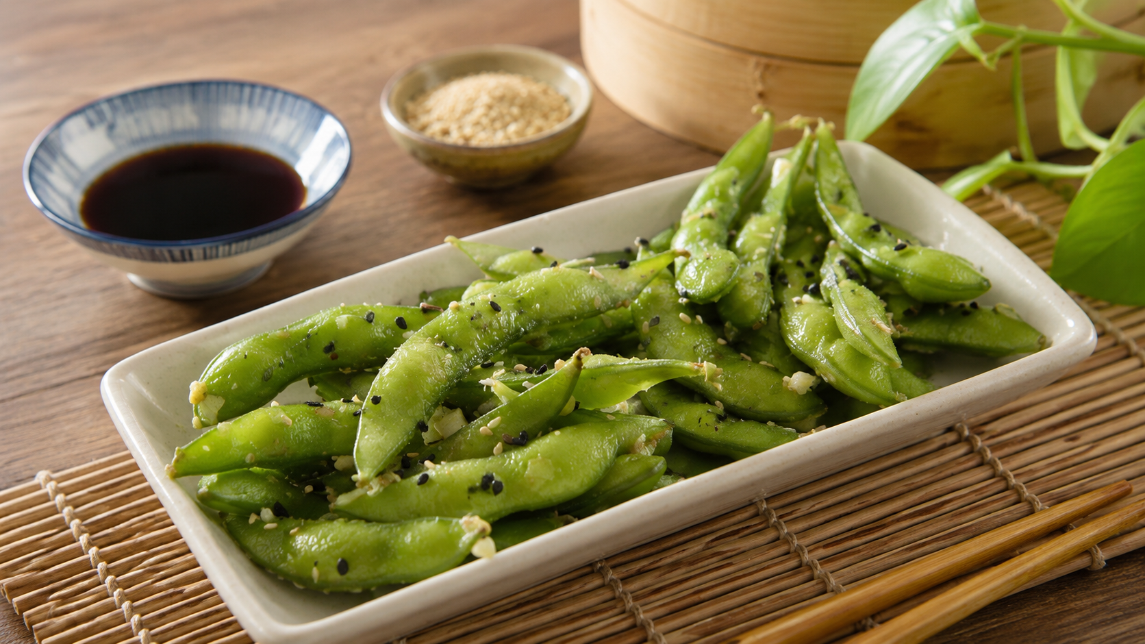 Edamame: smaraldele Japoniei, snackul preferat al izakayalor